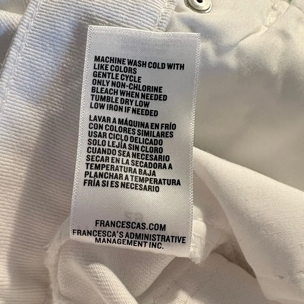 Francesca’s Women's White Distressed Denim Shorts - Picture 6 of 6